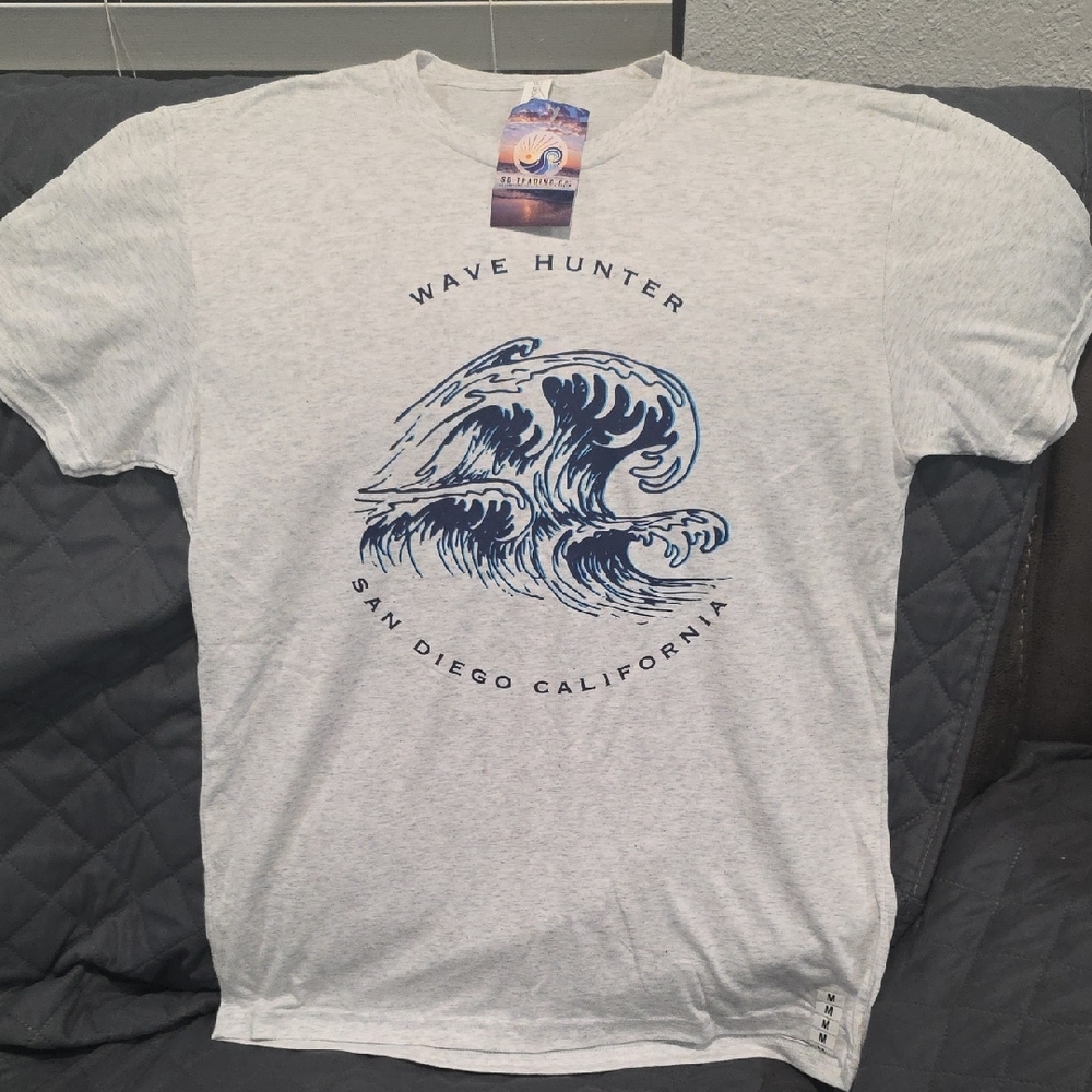 Wave Hunter San Diego California Tee